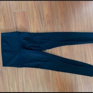 Lululemon Wonder under